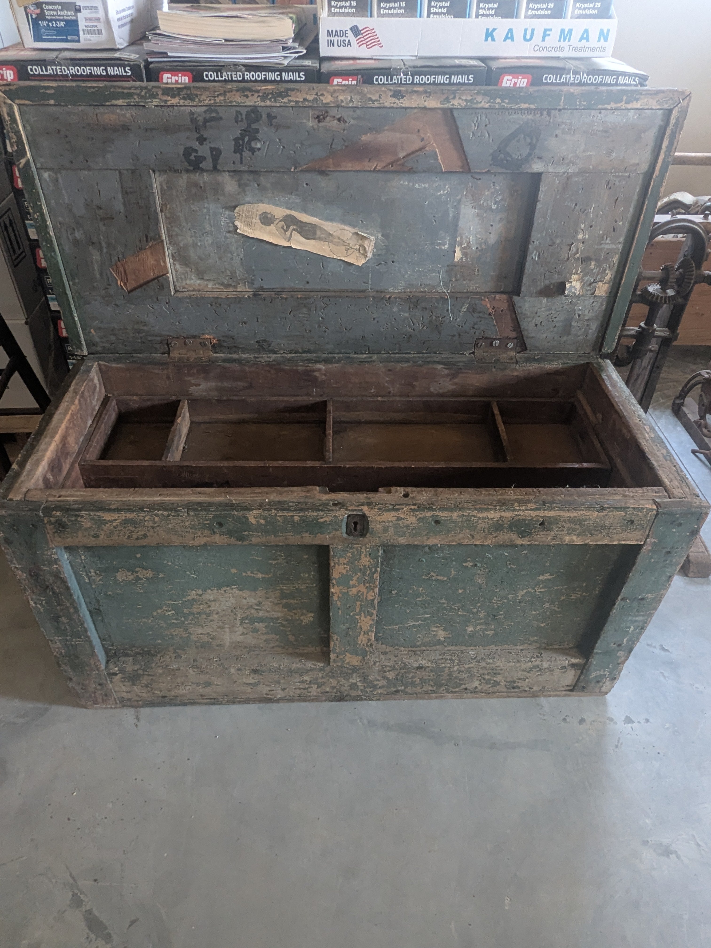 Heritage Painted Carpenter's Chest