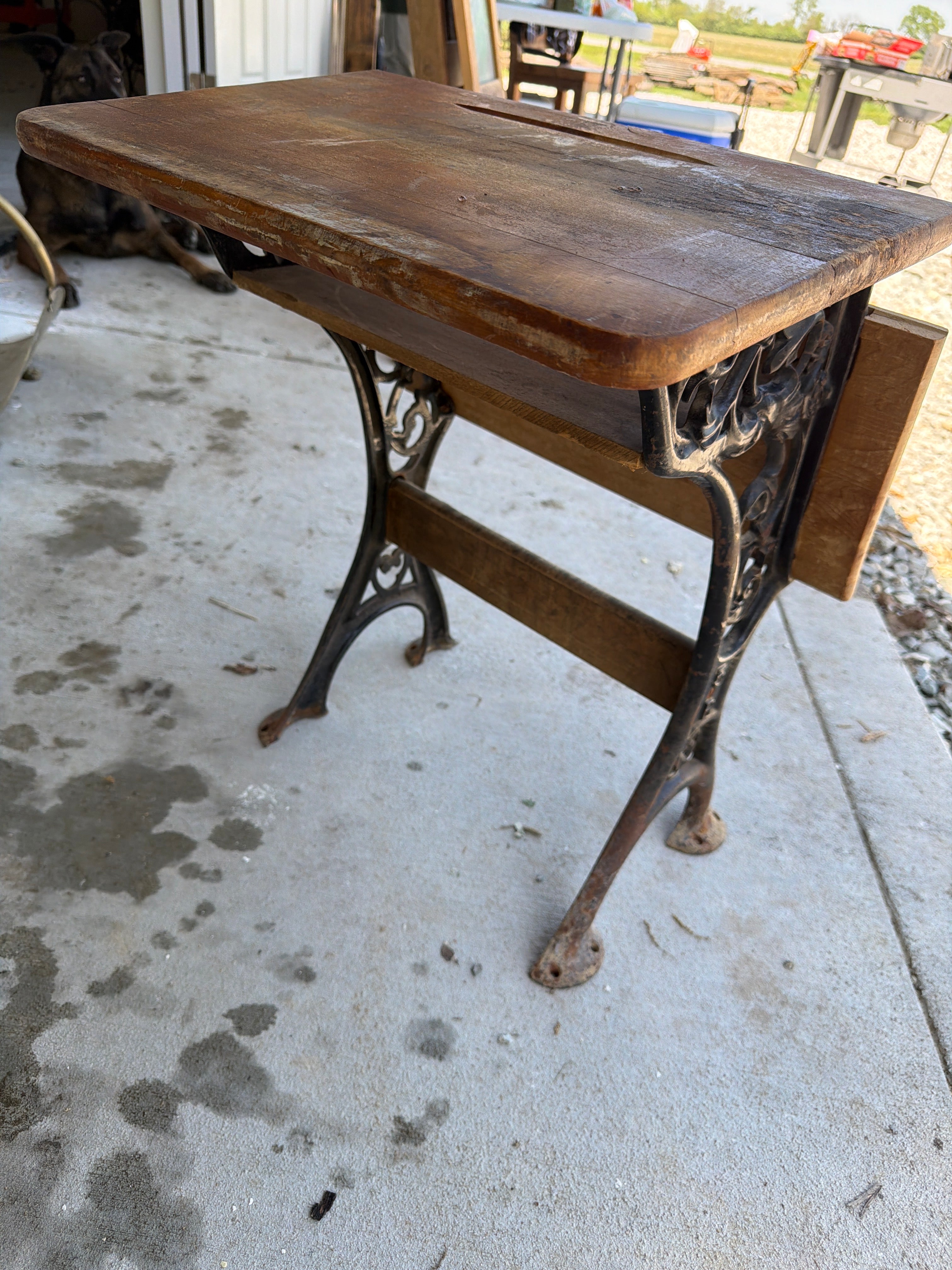 Heritage Cast Iron Schoolhouse Desk